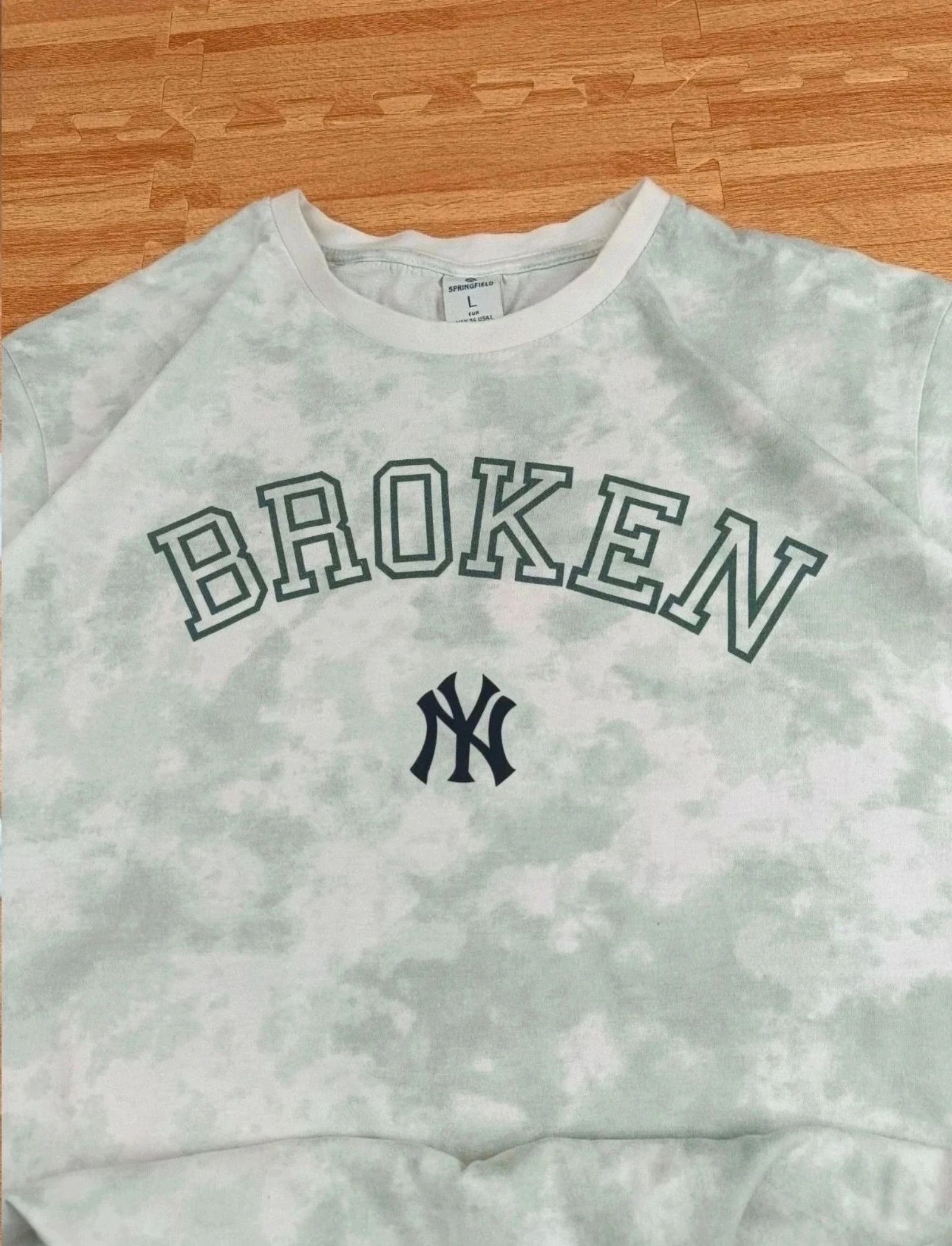 Springfield "Broken" NY Yankees Tie-Dye Tee Varsity Collegiate Green Size L – photo 5